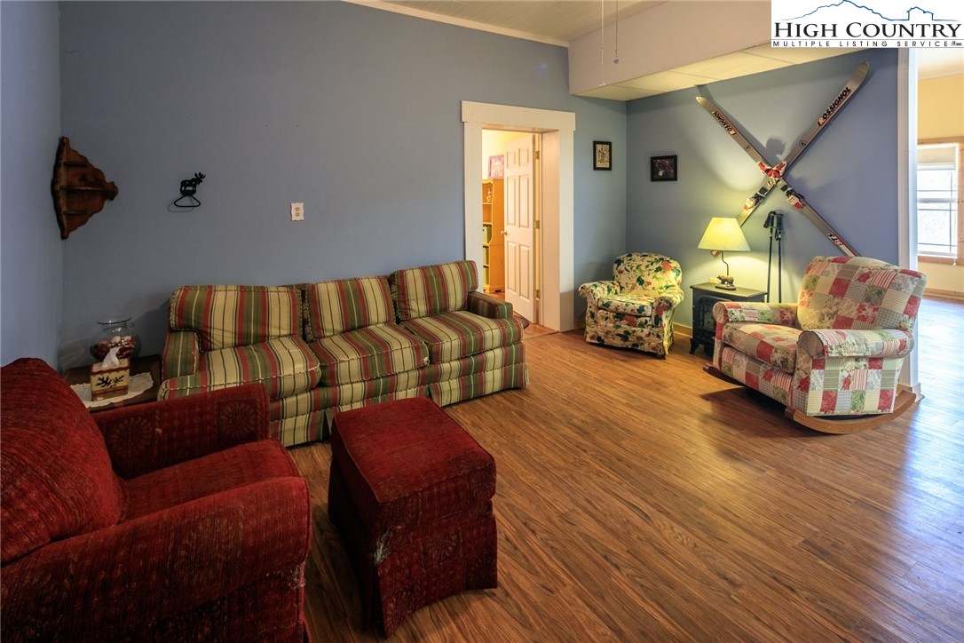 3269 Powder Horn Mountain Road Deep Gap, NC 28618 - Photo 35 of 50 Gallery Image 35