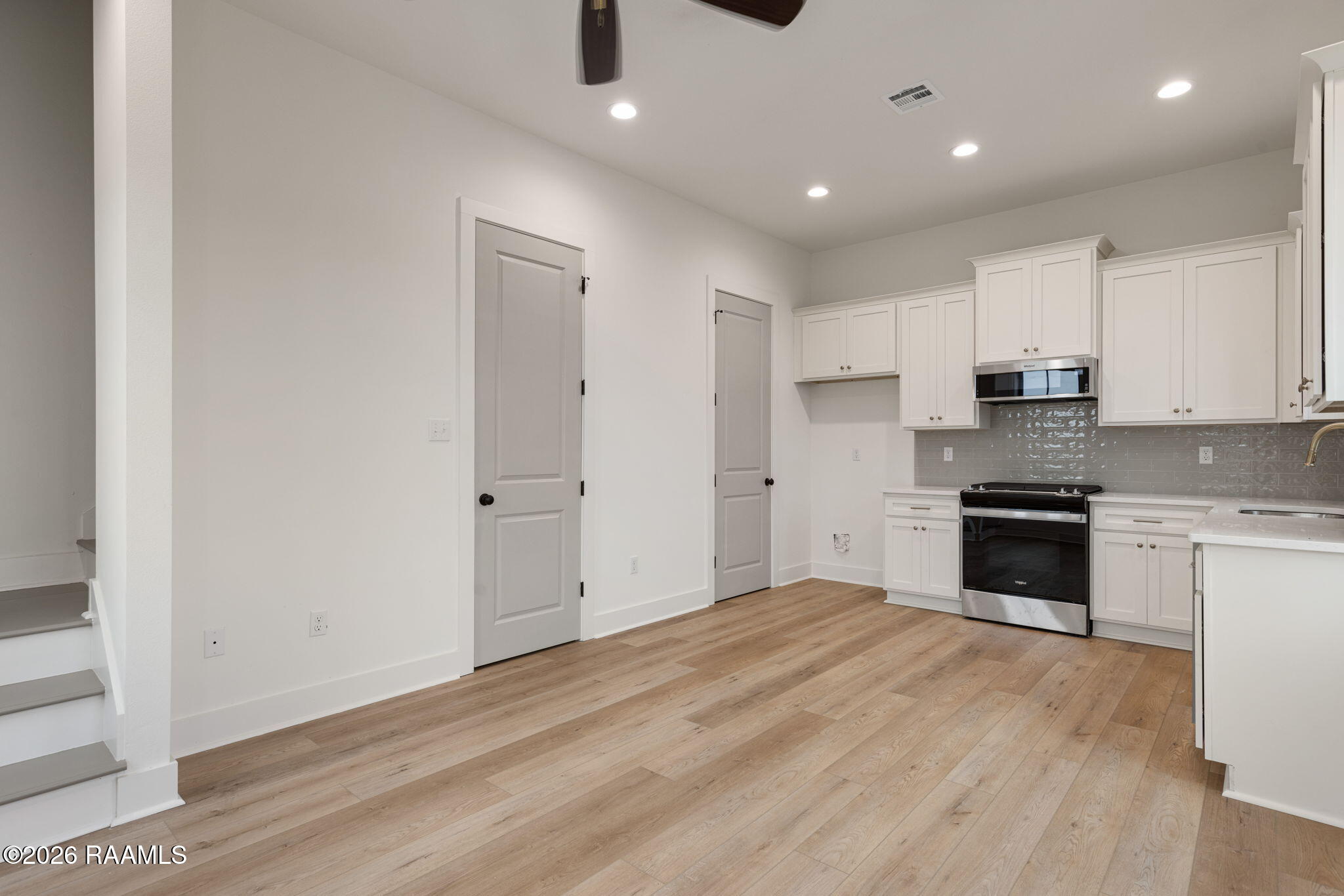 315 Sandstone Avenue, Unit 307 Scott, LA 70583 - Photo 4 of 26 4-web-or-mls-315 Sandstone Ave-4