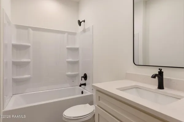 $167,500 | 315 Sandstone Avenue, Unit 307, Scott, LA 70583