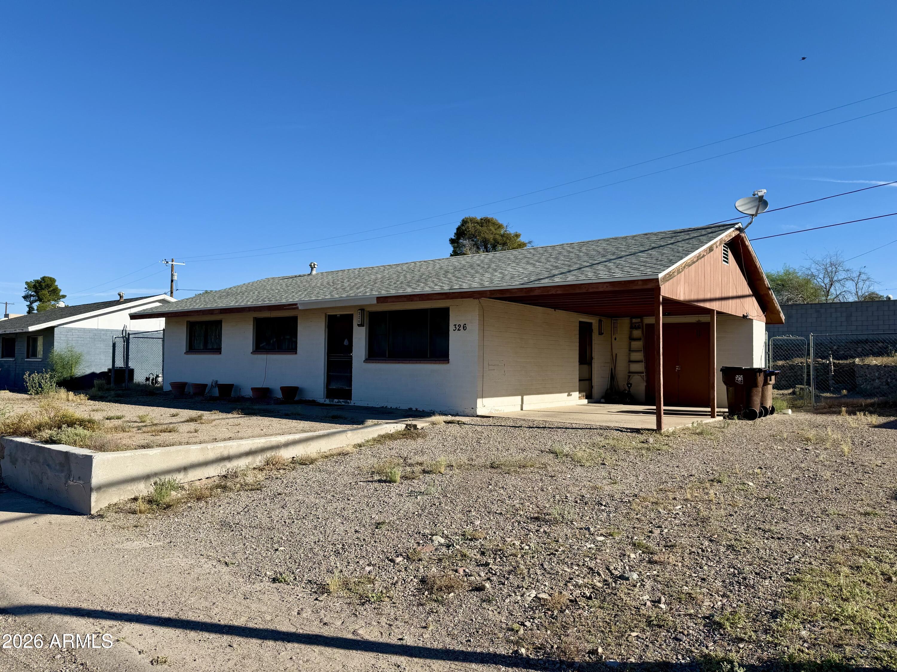 326 Greenwich Road Kearny, AZ 85137 - Photo 2 of 16 IMG_4115