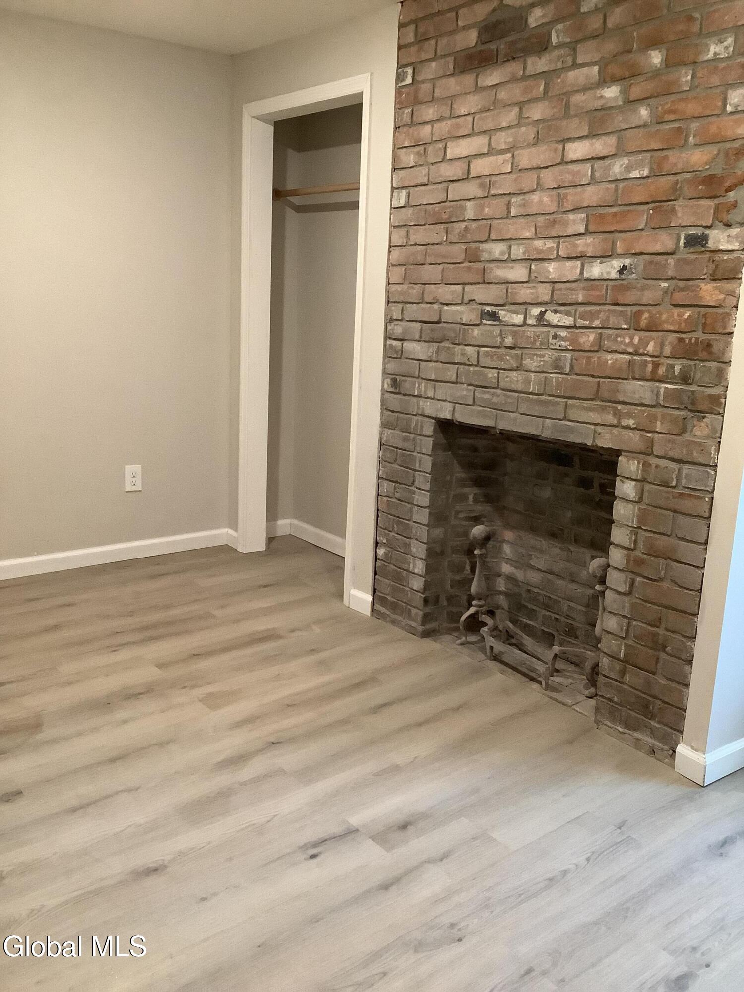 535 Congress Street, Unit 2 Troy, NY 12180 - Photo 9 of 13 IMG_0175