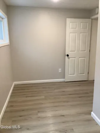 $1,950 | 535 Congress Street, Unit 2, Troy, NY 12180