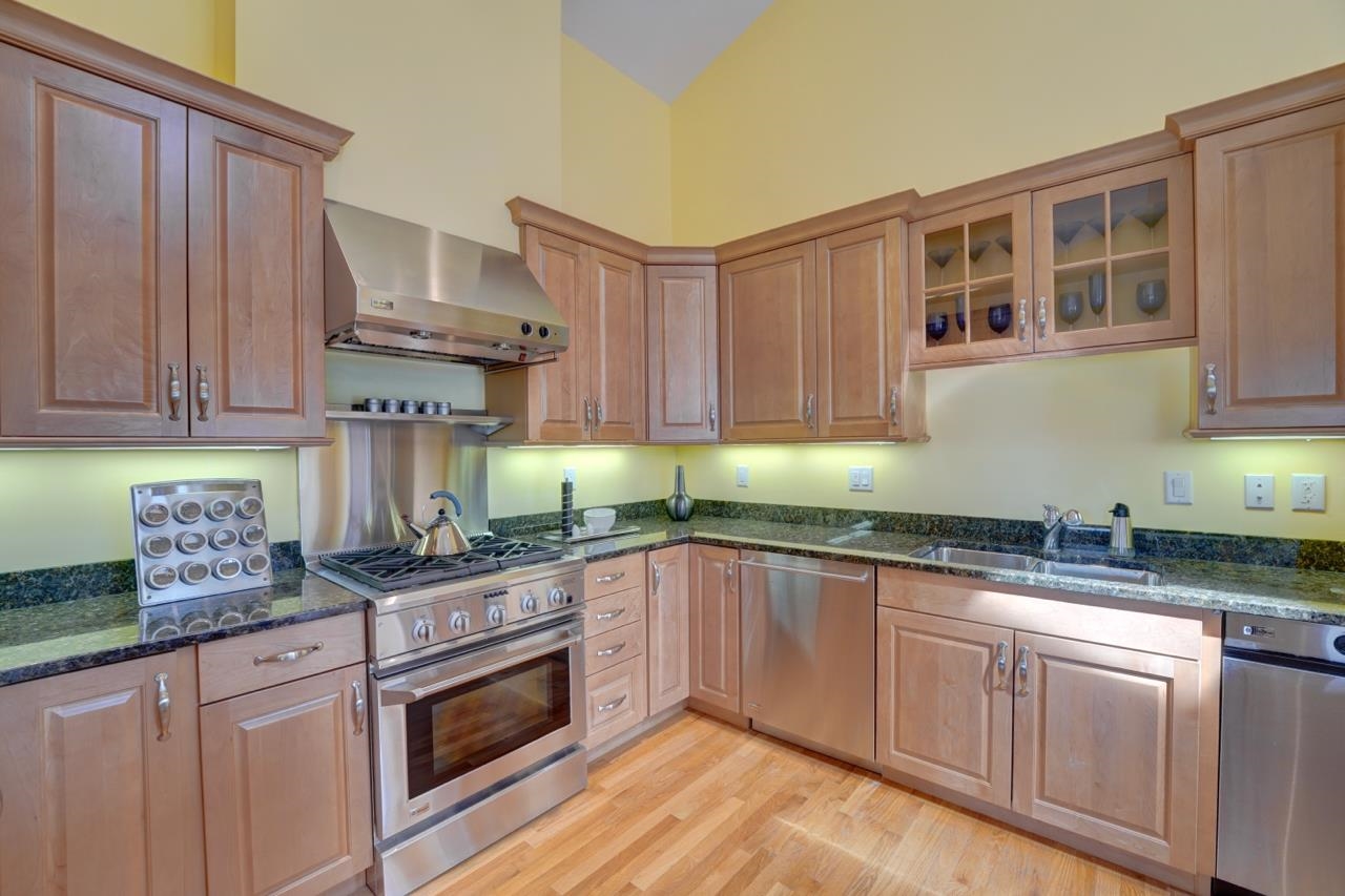 2000 Ocean Boulevard, Unit 9 Rye, NH 03870 - Photo 8 of 24