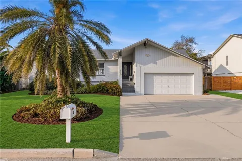 $2,195,000 | 155 1st Street West, Tierra Verde, FL 33715