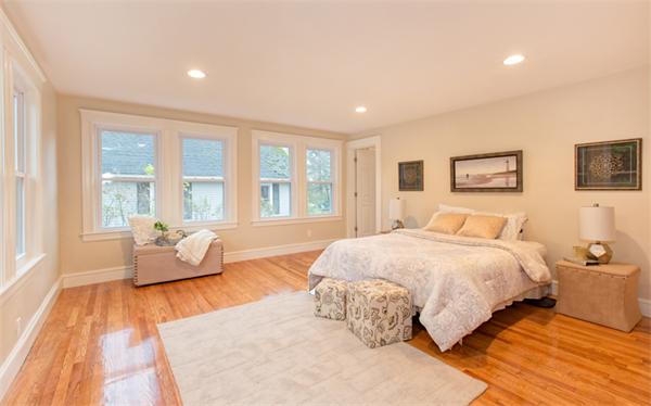 108 Harding Street Medfield, MA 02052 - Photo 7 of 18 Gallery Image 7