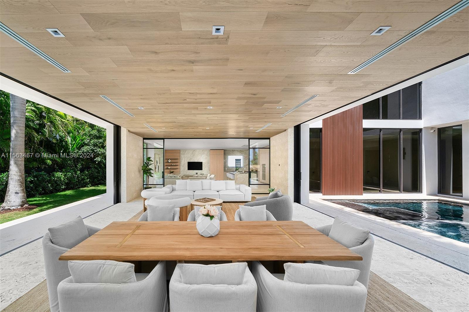 7320 Erwin Road Miami, FL 33143 - Photo 13 of 28