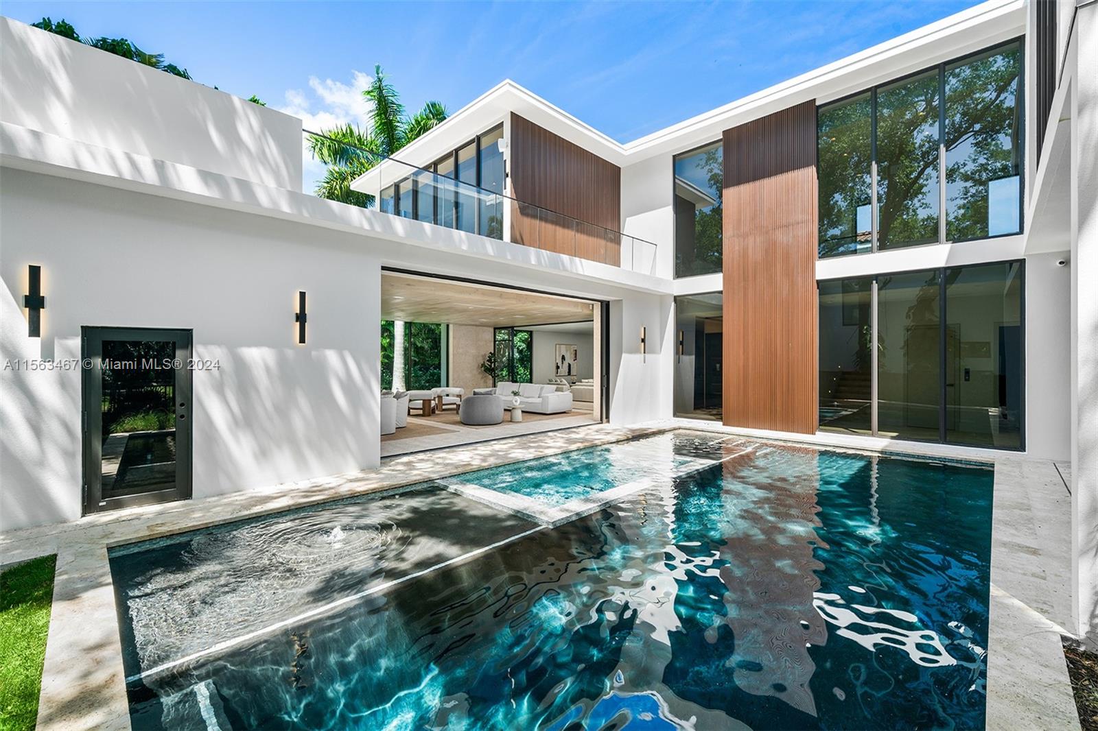 7320 Erwin Road Miami, FL 33143 - Photo 16 of 28