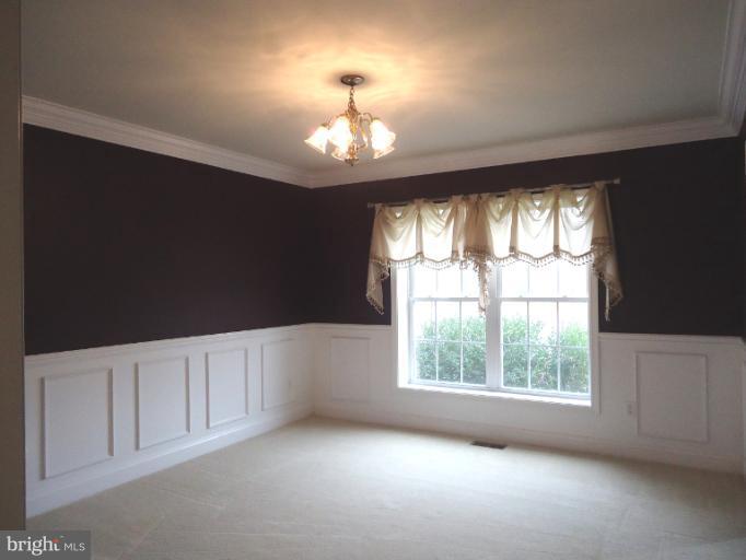203 Bentons Pleasure Road Chester, MD 21619 - Photo 11 of 24 DINING ROOM