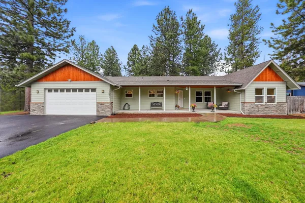 $575,000 | 15991 Falcon Lane, La Pine, OR 97739