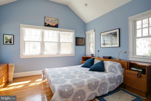 $905,000 | 5800 32nd Street Northwest, Washington, DC 20015