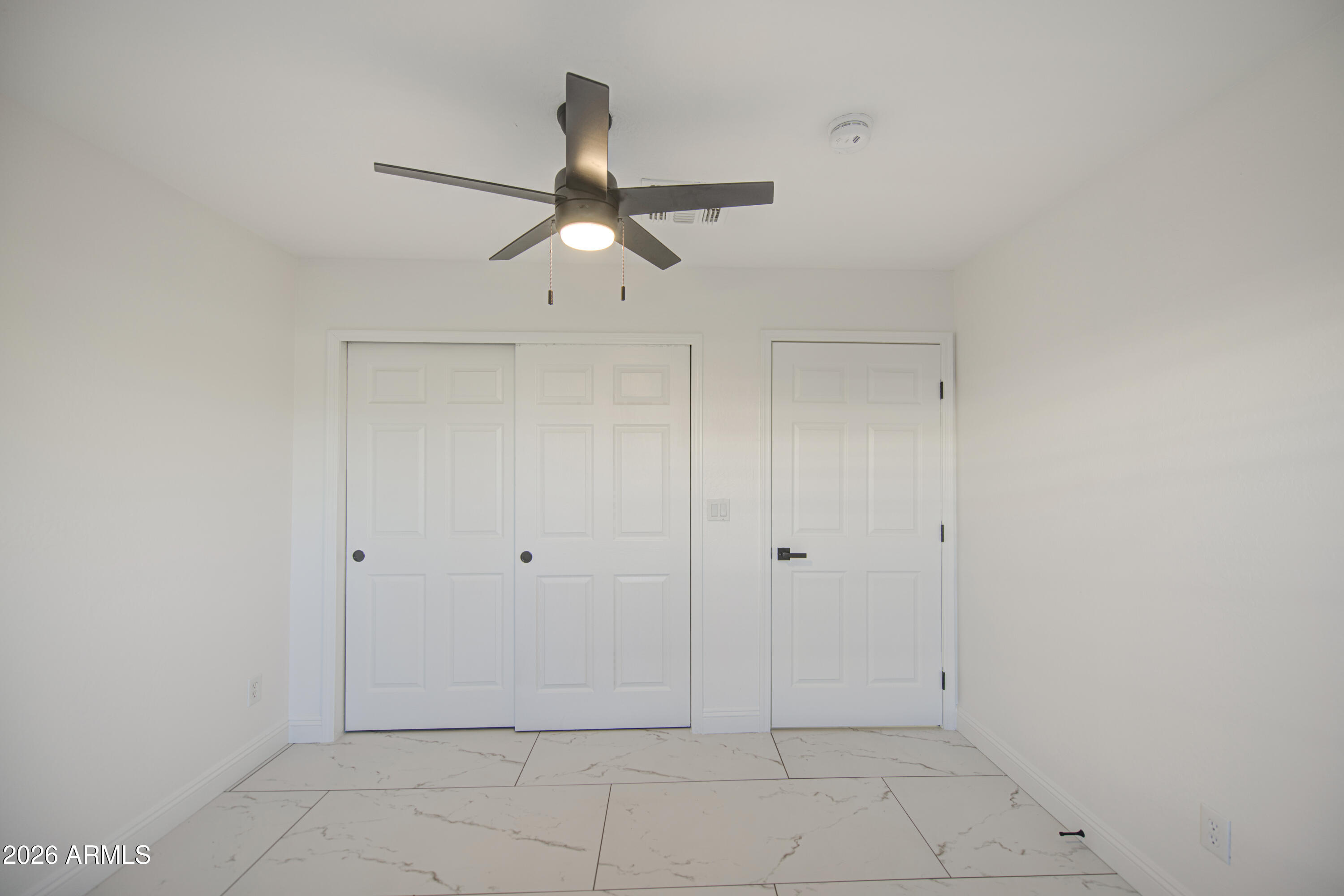 2302 East Alta Vista Road Phoenix, AZ 85042 - Photo 25 of 28 Bedroom 3-pic 2