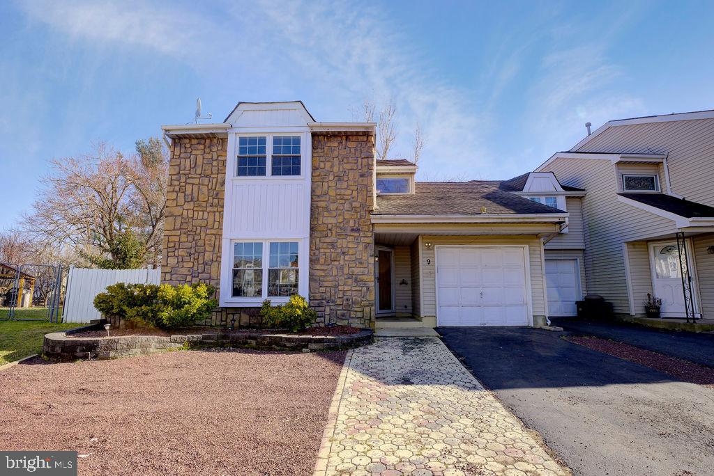 9 Allison Road East Windsor, NJ 08520 - Photo 1 of 35