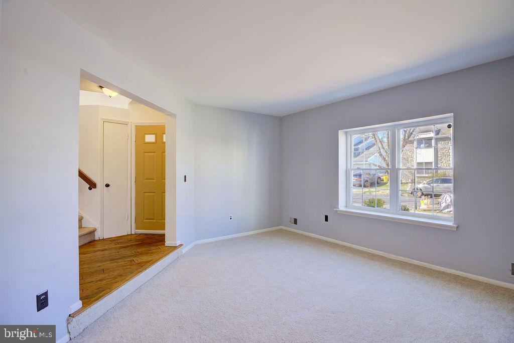 9 Allison Road East Windsor, NJ 08520 - Photo 9 of 35