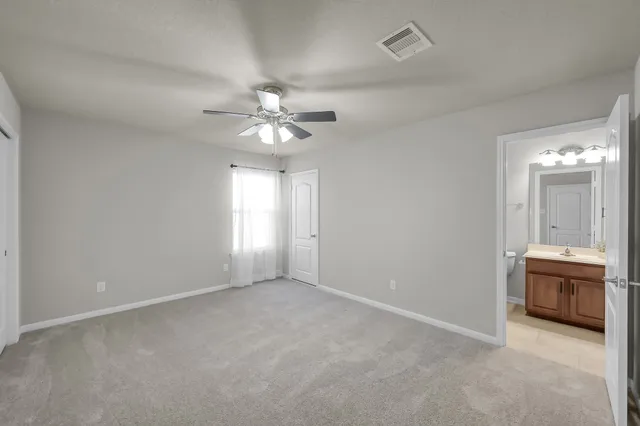 $497,000 | 10 Canterborough Place, Tomball, TX 77375