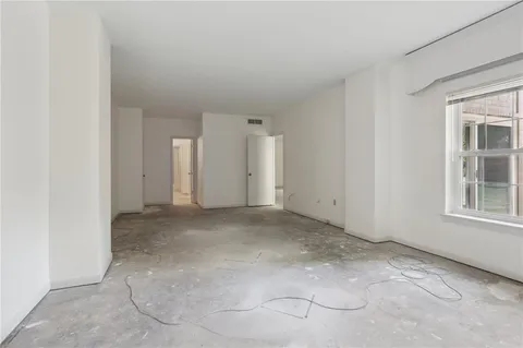 $475,000 | 1750 St Charles Avenue, Unit 202, New Orleans, LA 70130