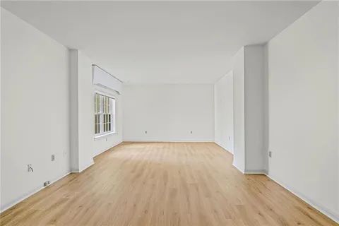 $453,000 | 1750 St Charles Avenue, Unit 202, New Orleans, LA 70130