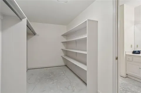 $475,000 | 1750 St Charles Avenue, Unit 202, New Orleans, LA 70130