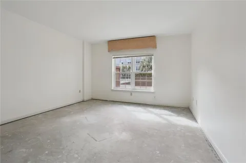 $475,000 | 1750 St Charles Avenue, Unit 202, New Orleans, LA 70130