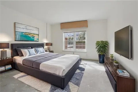 $475,000 | 1750 St Charles Avenue, Unit 202, New Orleans, LA 70130