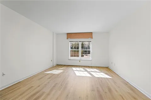 $453,000 | 1750 St Charles Avenue, Unit 202, New Orleans, LA 70130