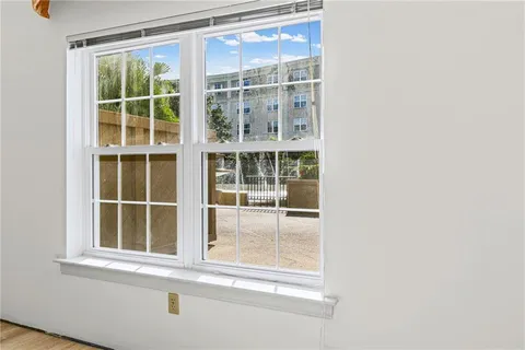 $453,000 | 1750 St Charles Avenue, Unit 202, New Orleans, LA 70130