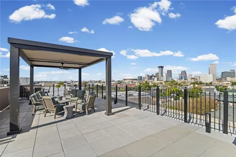 $453,000 | 1750 St Charles Avenue, Unit 202, New Orleans, LA 70130