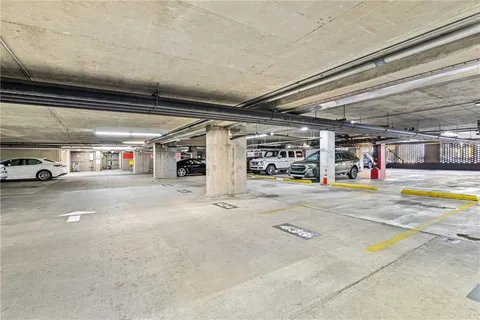 $453,000 | 1750 St Charles Avenue, Unit 202, New Orleans, LA 70130