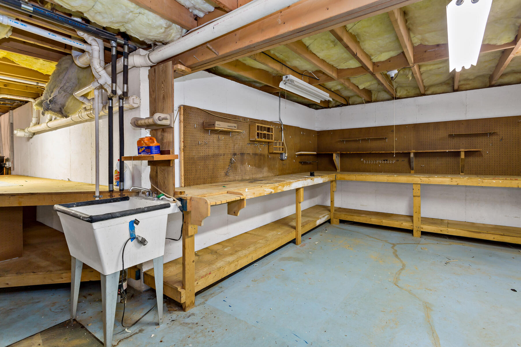 426 Old Post Road Cotuit, MA 02635 - Photo 13 of 27 a view of an outdoor space