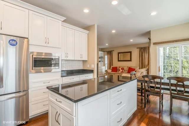 $599,000 | 29599 North Birch Avenue, Lake Bluff, IL 60044