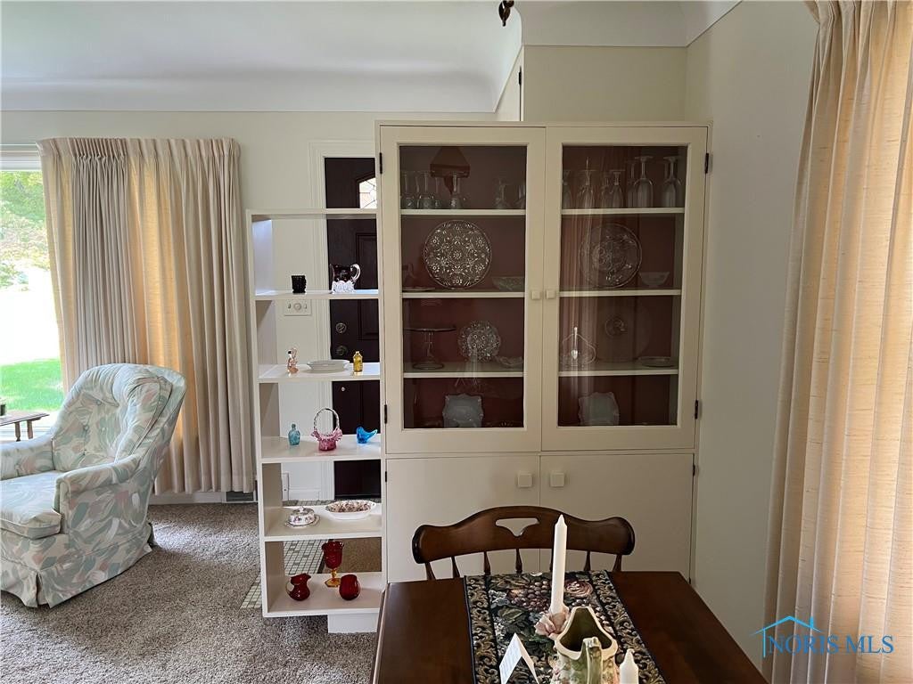 840 Barker Road Fremont, OH 43420 - Photo 5 of 26 Gallery Image 5