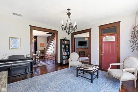 $525,000 | 2720 South 650 East, Whitestown, IN 46075