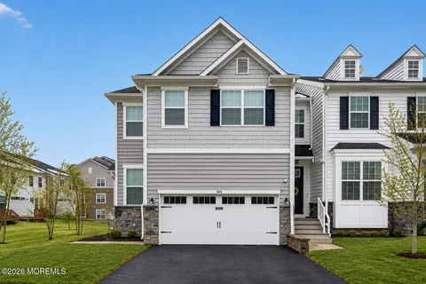 $879,000 | 3443 Glen Oaks Lane, Wall, NJ 07719