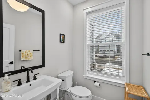 $879,000 | 3443 Glen Oaks Lane, Wall, NJ 07719