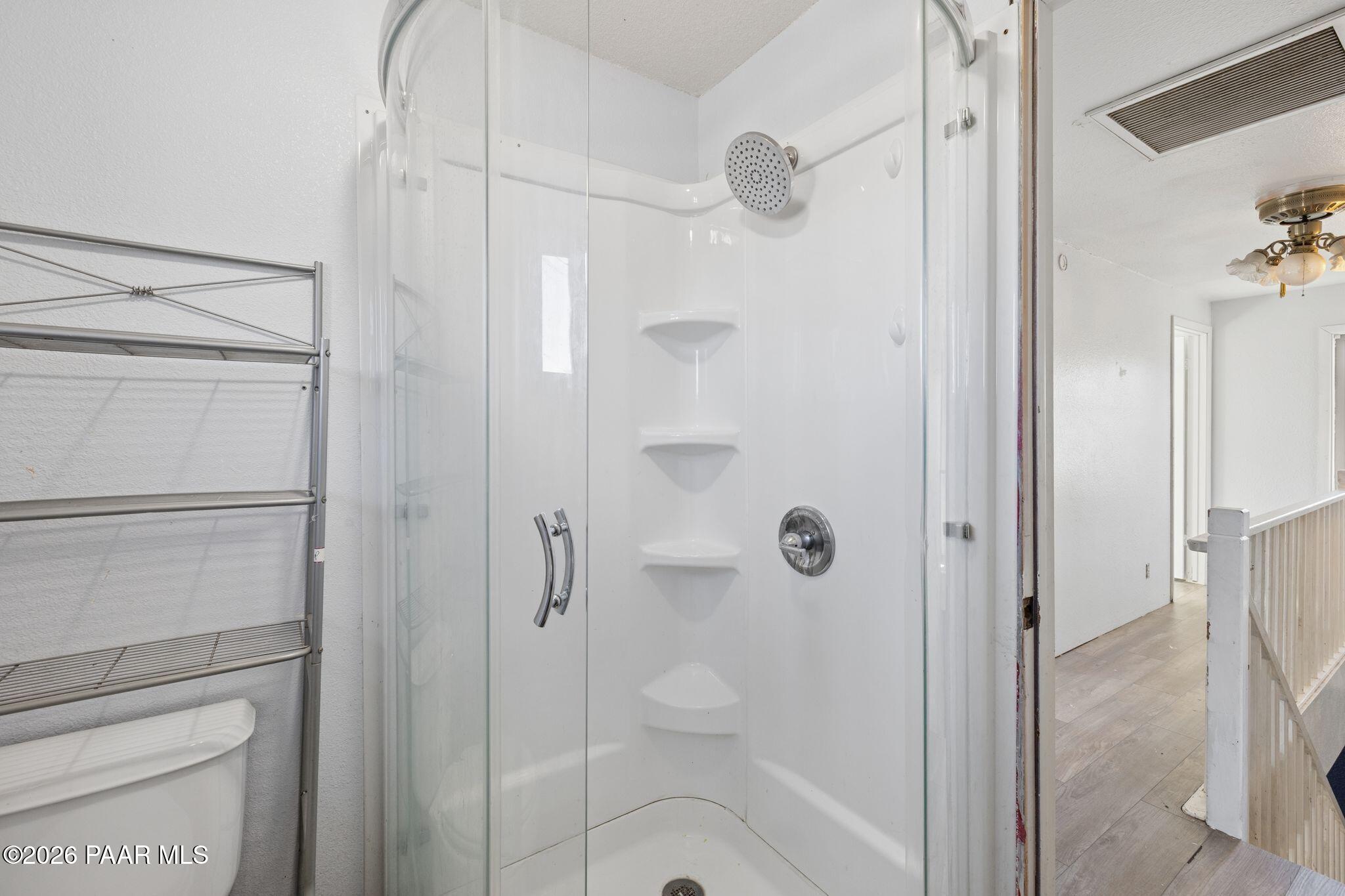 3499 North Tower Road Prescott Valley, AZ 86314 - Photo 36 of 51 Upstairs Bathroom____2