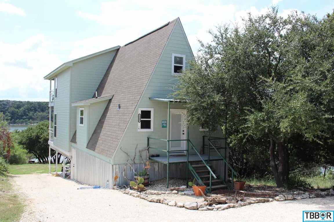 15845 Lawson's Point Road Temple, TX 76502 - Photo 1 of 1 a front view of a house with garden