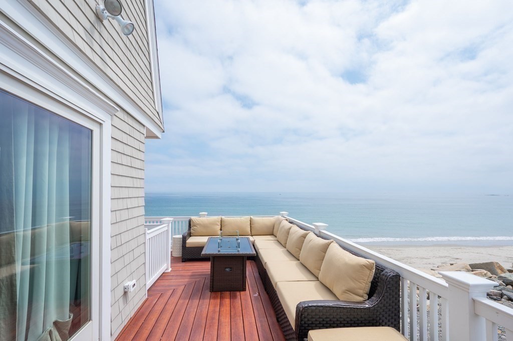 7 Gannett Road Scituate, MA 02066 - Photo 9 of 38