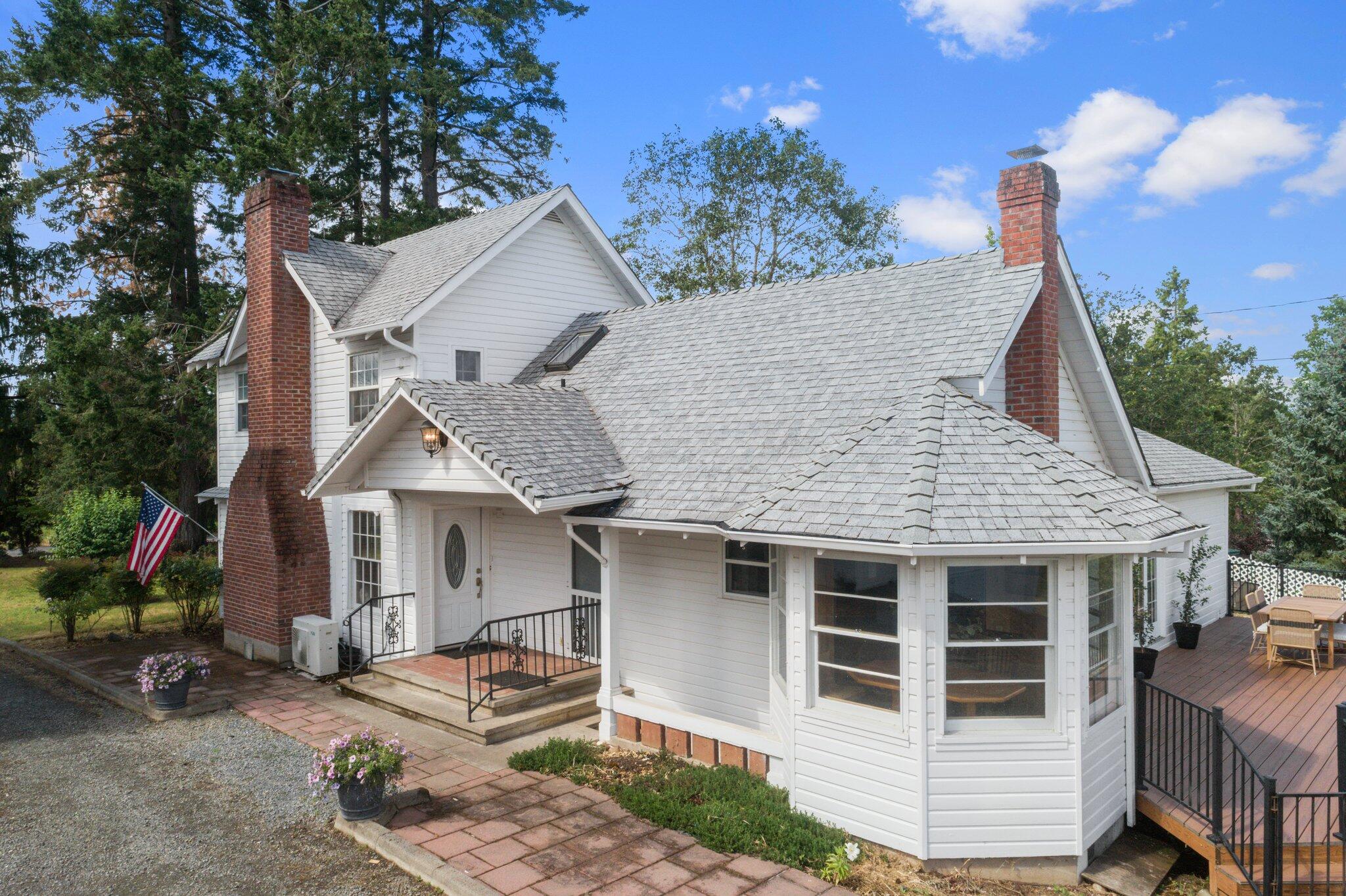 2912 South River Road Grants Pass, OR 97527 - Photo 1 of 37 5-web-or-mls-DJI_0042