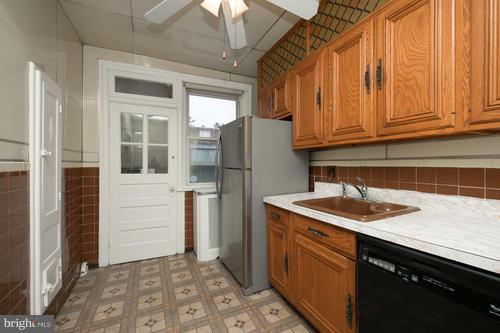 1005 East Rittenhouse Street Philadelphia, PA 19138 - Photo 12 of 24 Gallery Image 12