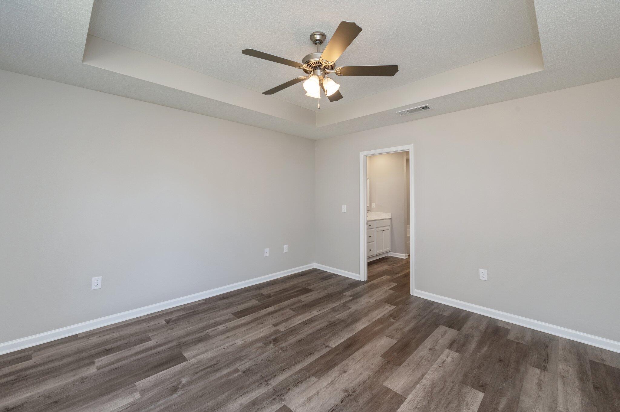 6016 Emmy Lynn Lane Crestview, FL 32539 - Photo 7 of 28 16-web-or-mls-6000 Colton Blaine Ct-11