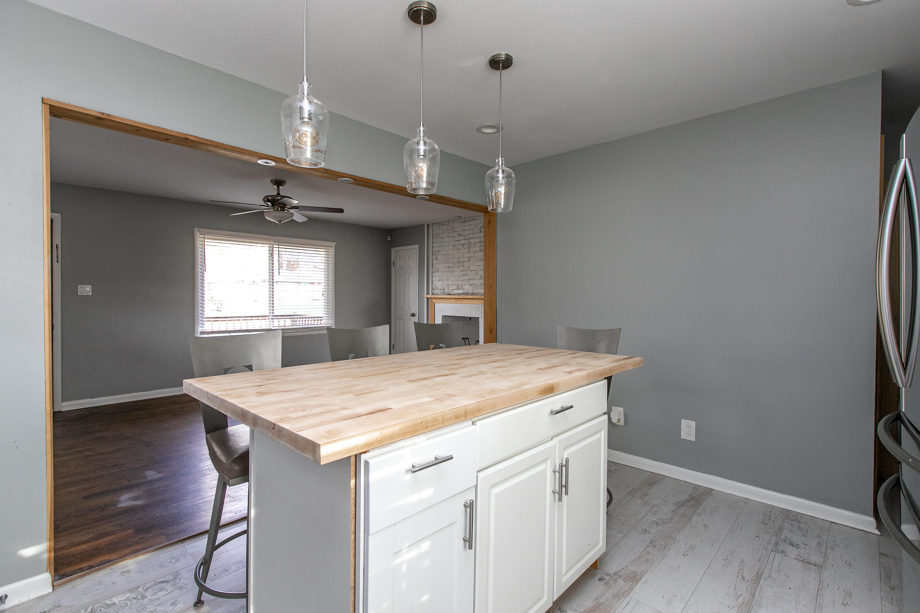 142 Rugby Road Lexington, KY 40504 - Photo 12 of 34 1-12