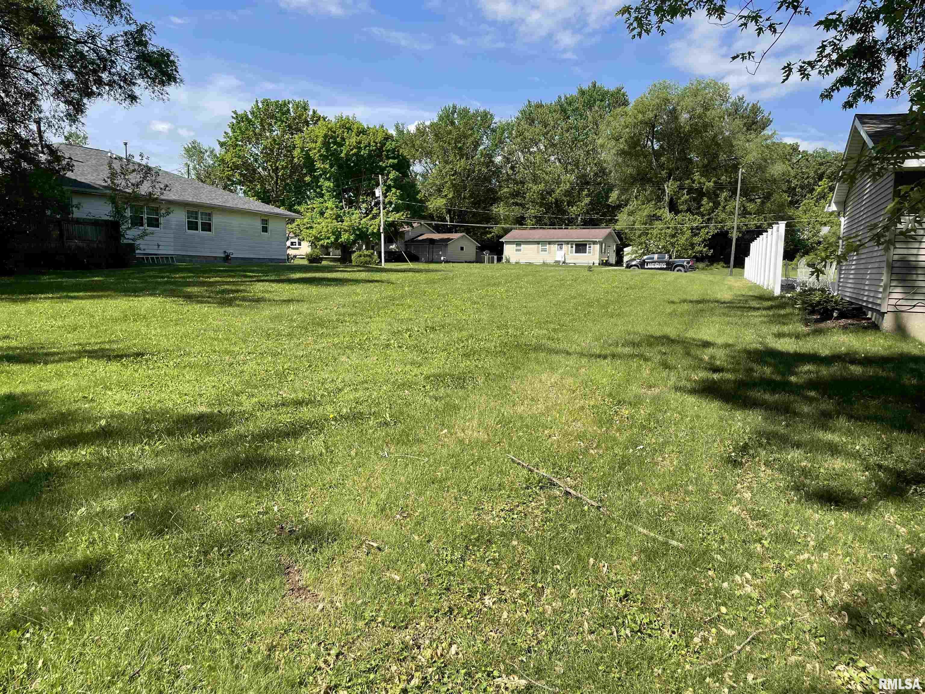 11207 22nd Street Milan, IL 61264 - Photo 10 of 17