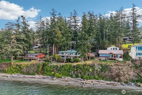 $1,615,000 | 17340 Golden View Avenue, La Conner, WA 98257