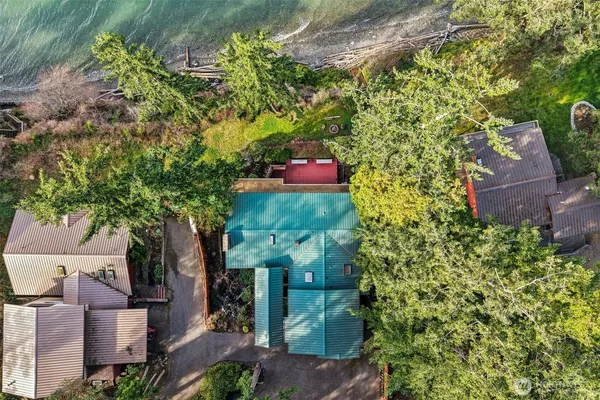 $1,690,000 | 17340 Golden View Avenue, La Conner, WA 98257