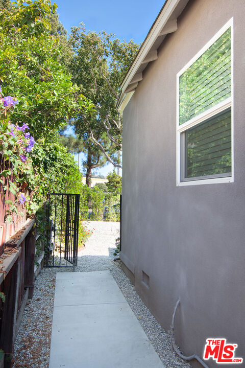 10845 Jefferson Boulevard Culver City, CA 90230 - Photo 35 of 48