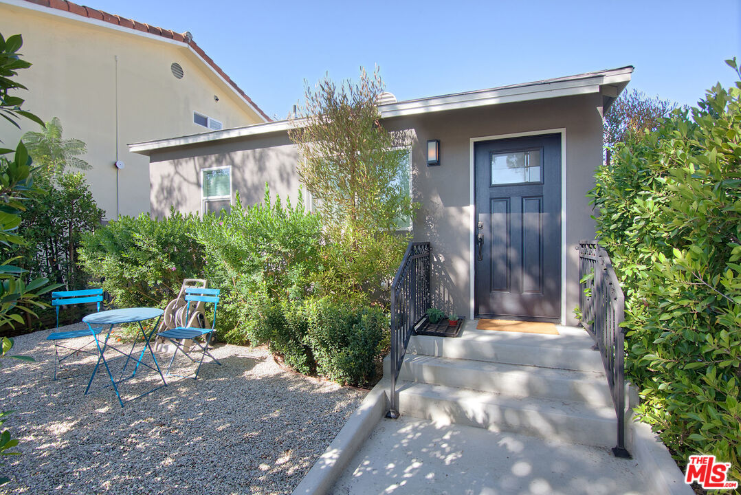 10845 Jefferson Boulevard Culver City, CA 90230 - Photo 41 of 48
