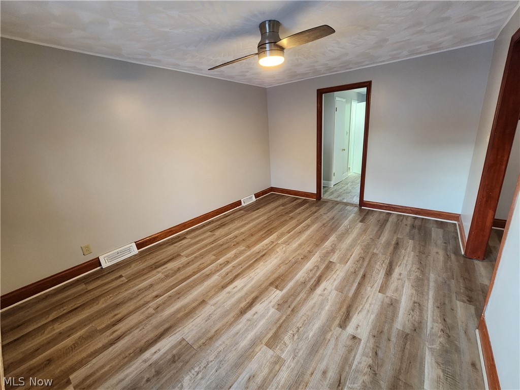 2452 Bromley Road Cleveland, OH 44118 - Photo 13 of 24