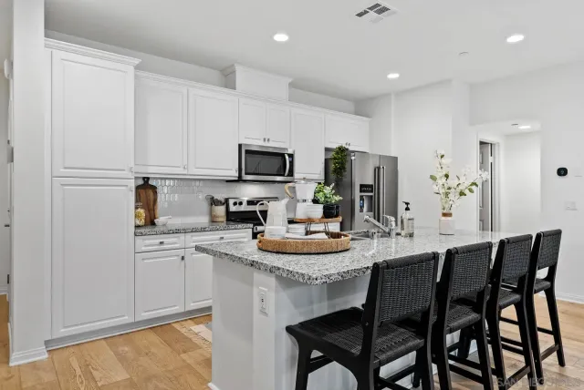 $759,999 | 3135 Linwood Street, Vista, CA 92081