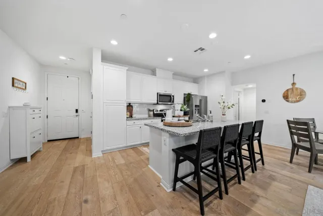 $759,999 | 3135 Linwood Street, Vista, CA 92081