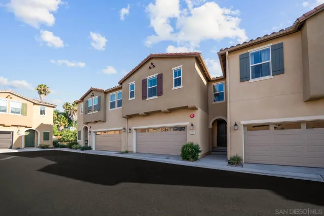 $759,999 | 3135 Linwood Street, Vista, CA 92081