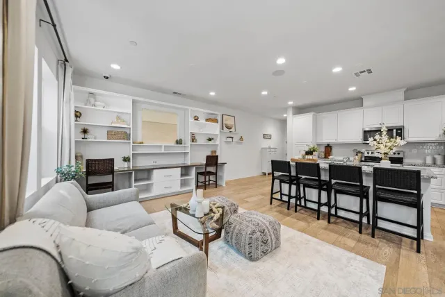 $759,999 | 3135 Linwood Street, Vista, CA 92081